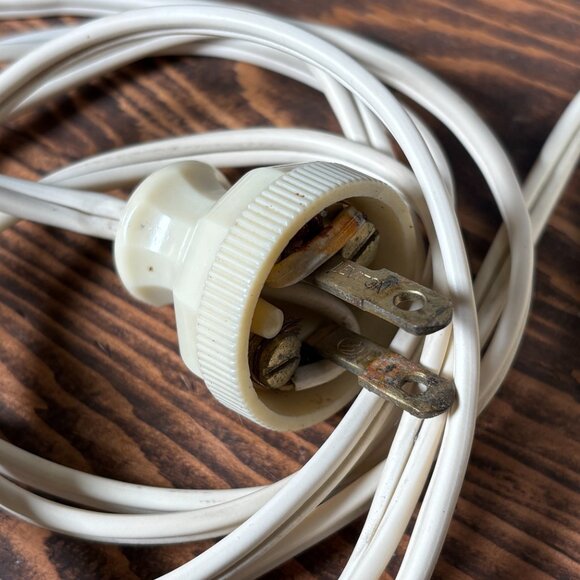 Vintage Hummel Lamp TMK-2 She Loves Me She Loves Me Not #227 Tree Trunk Lamp - Picture 12 of 14